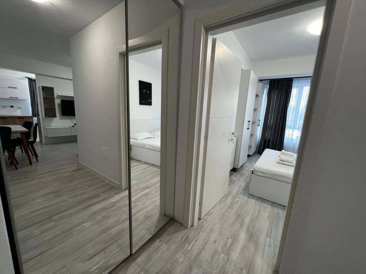 Cozy Accommodation Central City - Jászvásár Kültér fotó