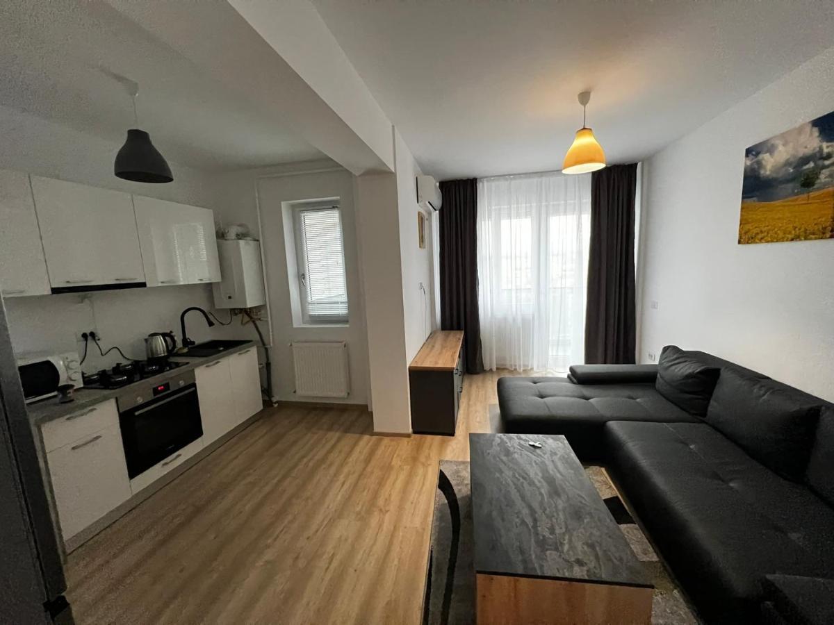 Cozy Accommodation Central City - Jászvásár Kültér fotó