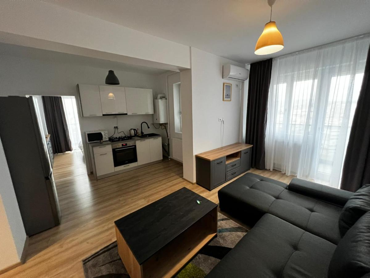 Cozy Accommodation Central City - Jászvásár Kültér fotó