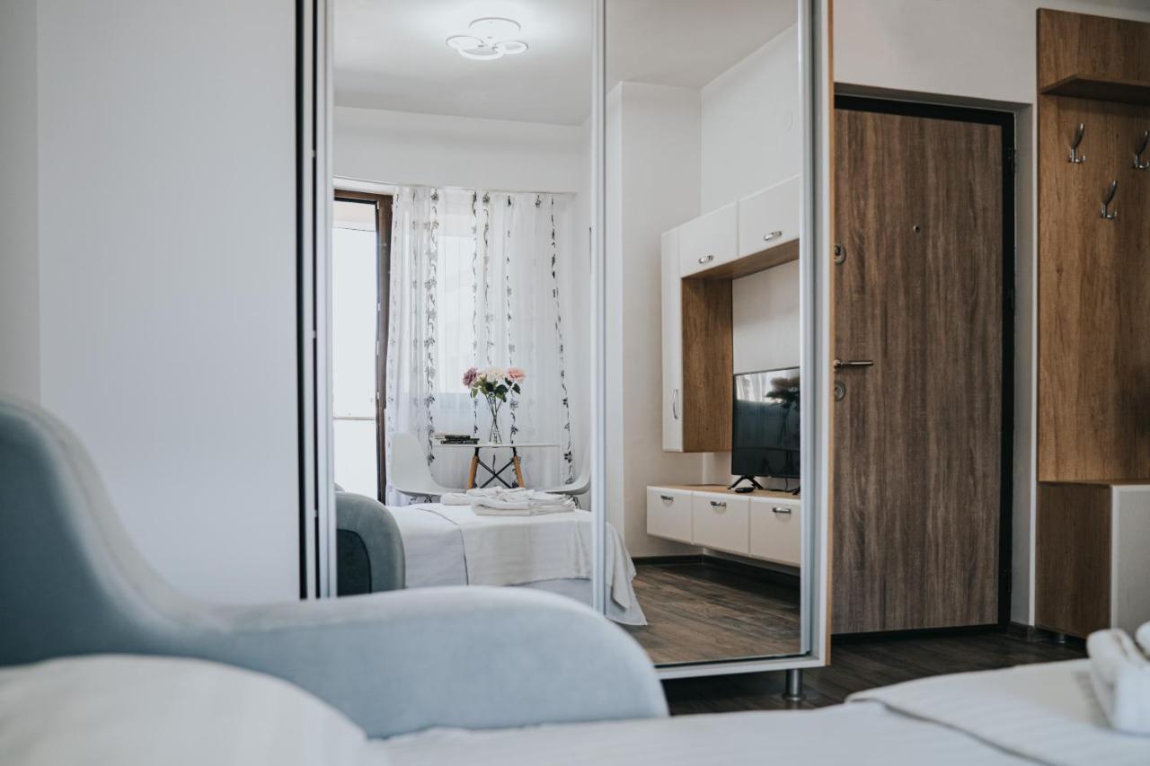 Cozy Accommodation Central City - Jászvásár Kültér fotó