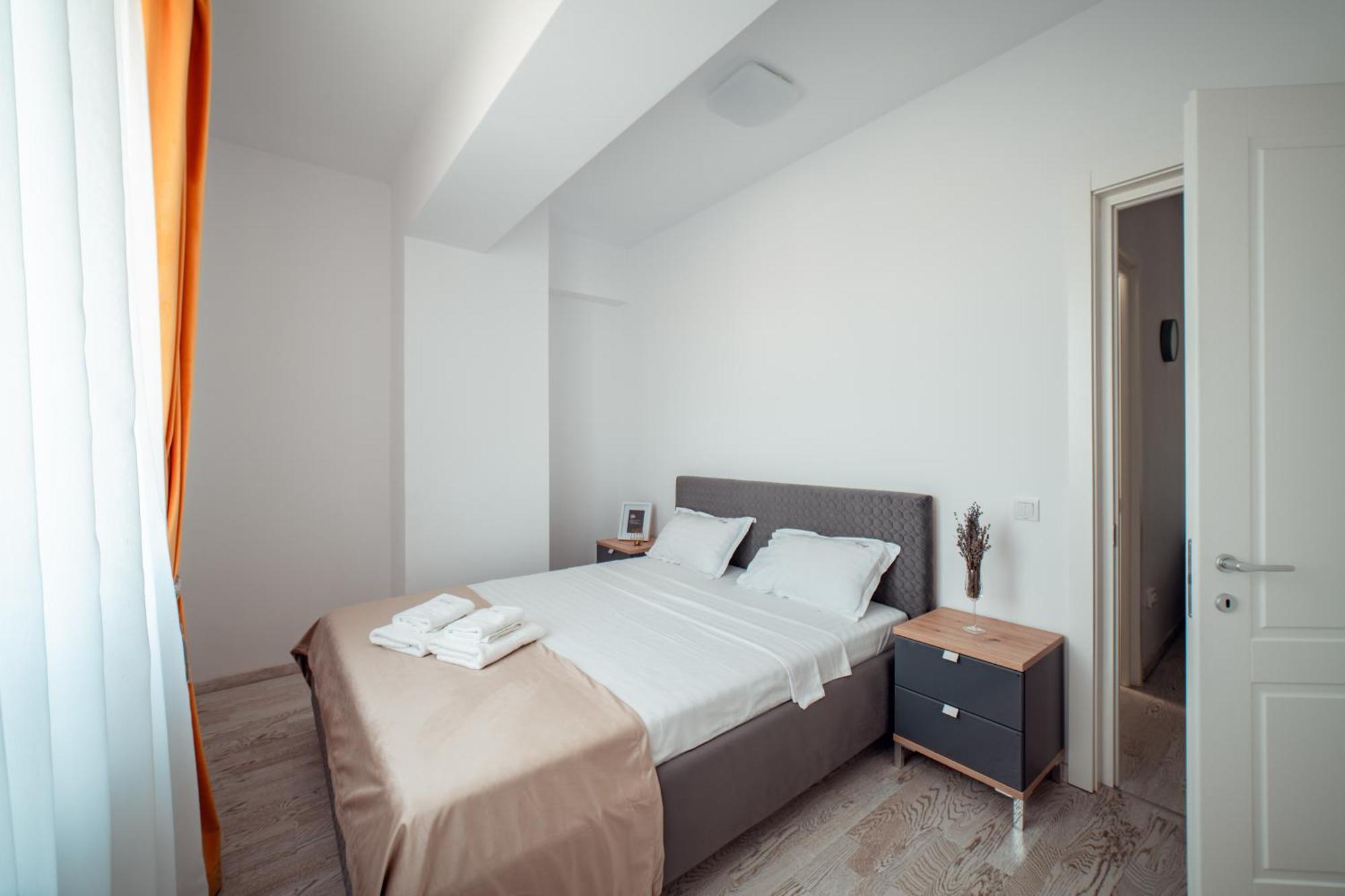 Cozy Accommodation Central City - Jászvásár Kültér fotó